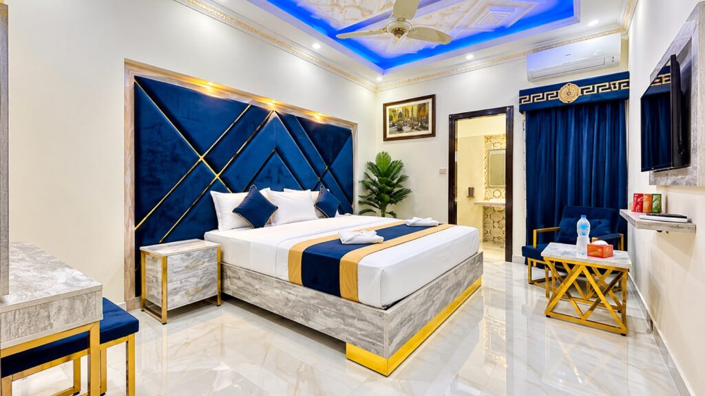 Go 002 Hotel Lahore